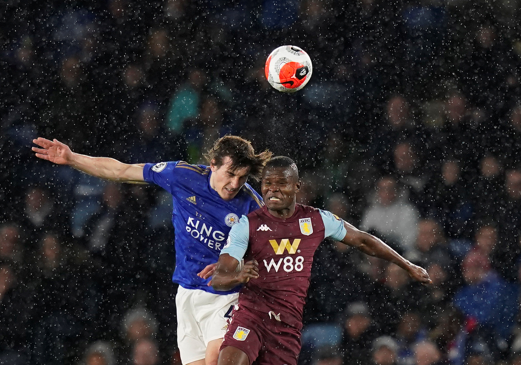 在这场引人 在这场引人